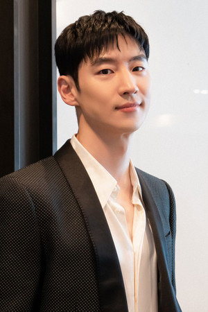 이제훈 profil kép