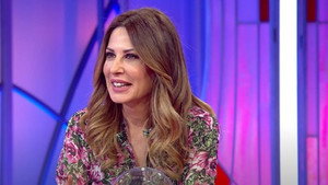 Ceyda Düvenci ile Bambaşka Sohbetler 1. évad Ep.12 12. epizód