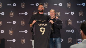 Onside: Major League Soccer 1. évad Ep.6 Az ablak