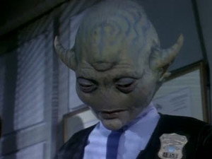 Space Precinct 1. évad Ep.17 17. epizód
