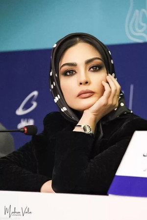 Sahra Asadollahi profil kép