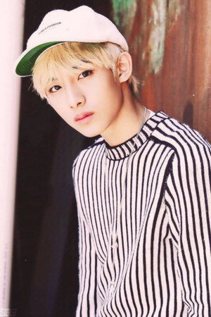 윈윈 profil kép