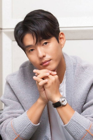 하준 profil kép