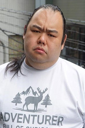 義江 和也