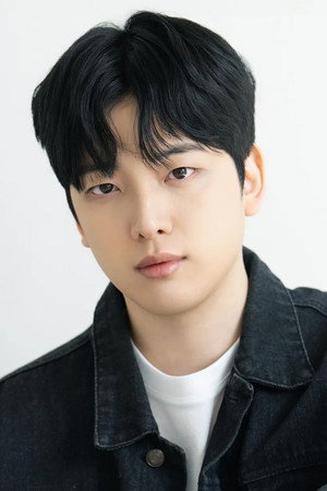 김지웅