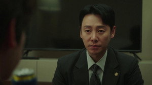 이로운 사기 1. évad Ep.4 4. epizód