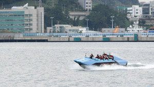 뉴진스 코드 in 부산 kép