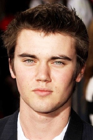Cameron Bright profil kép