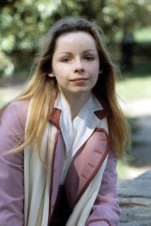 Lalla Ward profil kép