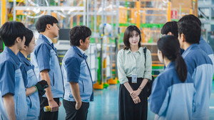 내일도 출근! kép
