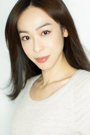 遊井亮子 profil kép