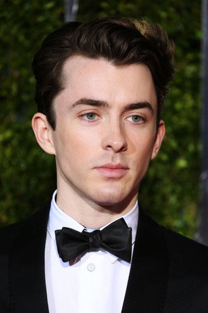 Matthew Beard profil kép
