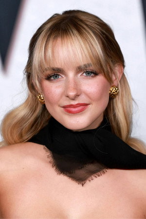 Mckenna Grace profil kép