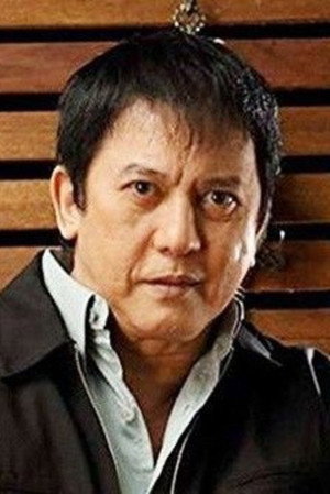 Phillip Salvador profil kép