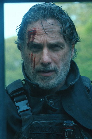 The Walking Dead: The Ones Who Live poszter