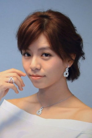 宋芸樺 profil kép