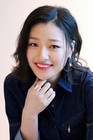 郎月婷 profil kép