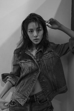 钟楚曦 profil kép