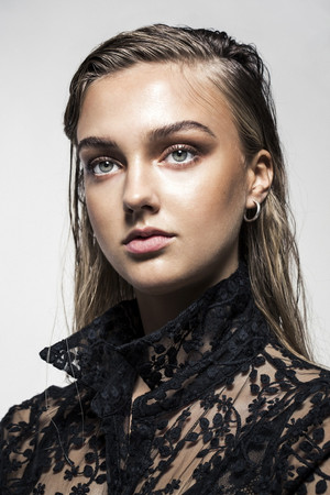 Lilly Krug profil kép