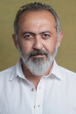 Kadir Çermik profil kép