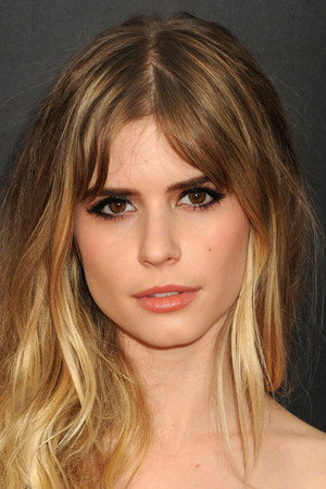 Carlson Young profil kép