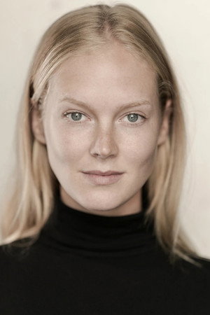 Rosy McEwen profil kép