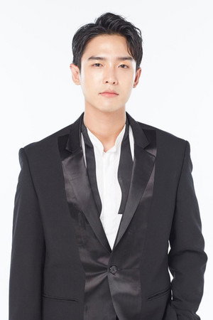 ภัทร์นิธิ ศรันย์วัฒนกุล profil kép