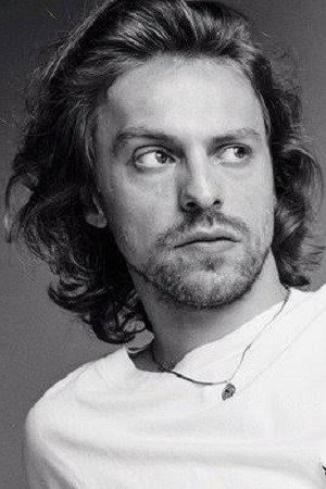 Metin Akdülger profil kép