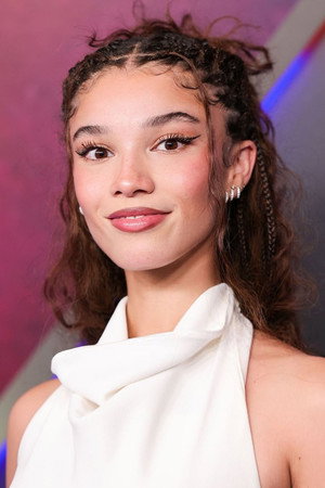 Malia Baker profil kép