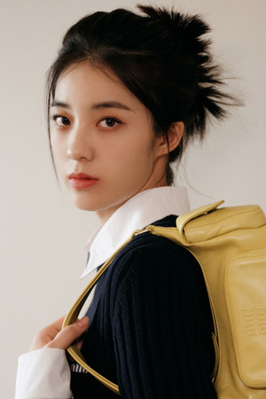 万鹏 profil kép