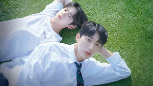 소년을 위로해줘 kép