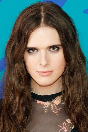 Hari Nef profil kép