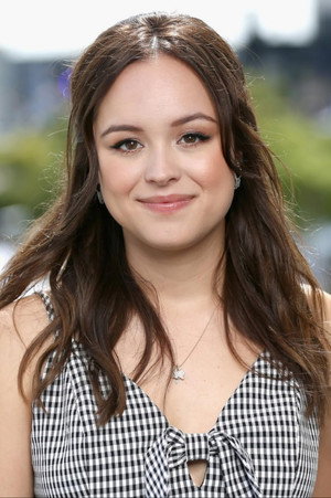 Hayley Orrantia profil kép