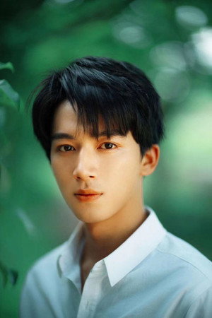 王星越 profil kép