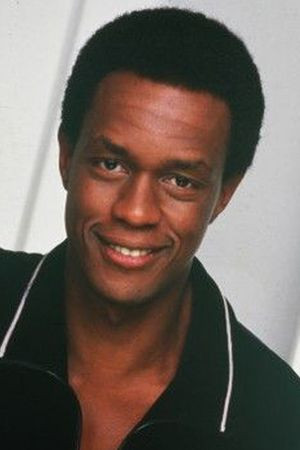 Kevin Peter Hall profil kép
