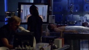 CSI: New York-i helyszínelők 8. évad Ep.2 Maradj a földön