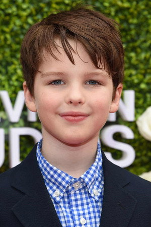 Iain Armitage profil kép