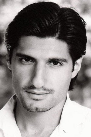 Kayvan Novak profil kép