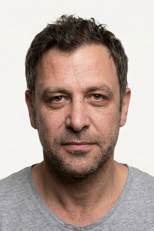 Nejat İşler profil kép