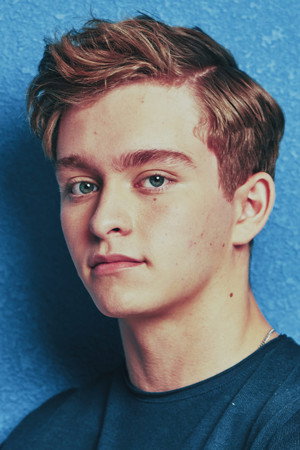 Gavin Lewis profil kép