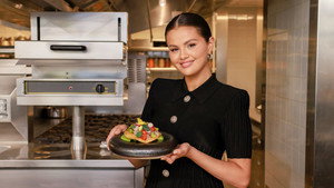 Selena + Restaurant kép