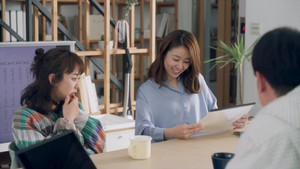 她們創業的那些鳥事 1. évad Ep.24 24. epizód