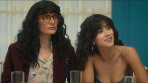 Betty La Fea: A történet folytatódik 2. évad Ep.1 1. epizód