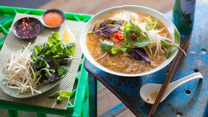 Luke Nguyen's Street Food Asia 1. évad Ep.2 2. epizód