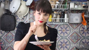 The Little Paris Kitchen: Cooking with Rachel Khoo kép