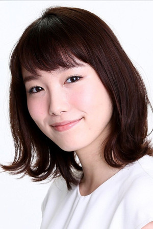 飯豊まりえ profil kép