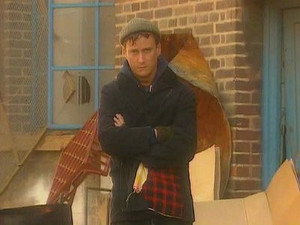 Drop the Dead Donkey 2. évad Ep.9 9. epizód