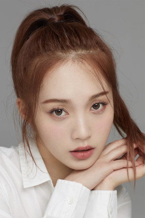 Fu Yaning profil kép