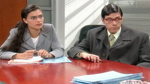 Betty, a csúnya lány 1. évad Ep.301 301. epizód
