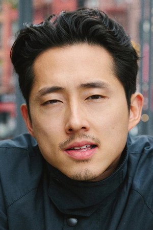 Steven Yeun profil kép